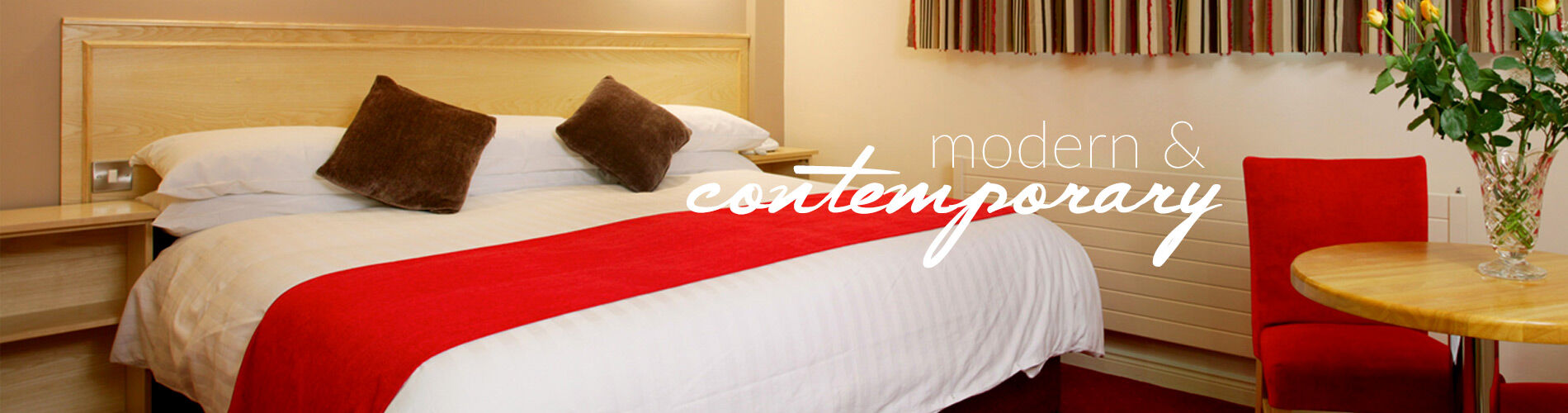 The Valley Hotel & Carriage Gardens Fivemiletown Esterno foto